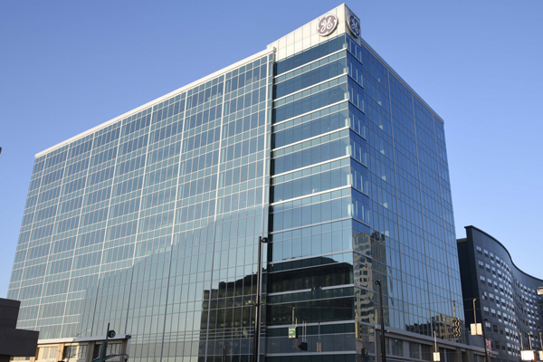 kuwaitifirmkamcobuyskeyusofficetower